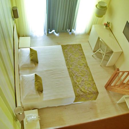 Ouril Hotel Julia Santa Maria Kültér fotó