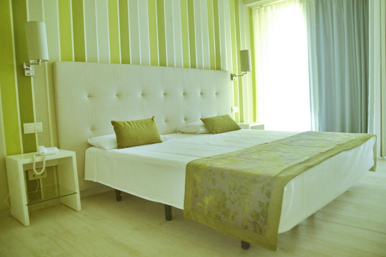 Ouril Hotel Julia Santa Maria Kültér fotó